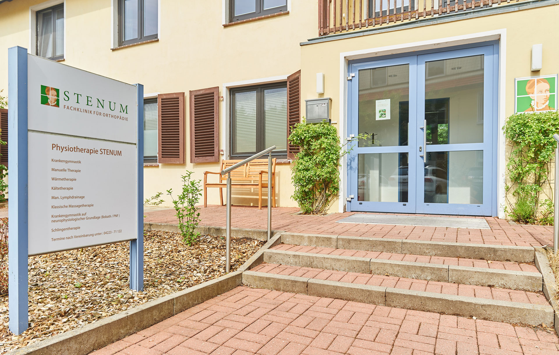 Physiotherapie Entrance - STENUM Specialist Clinic