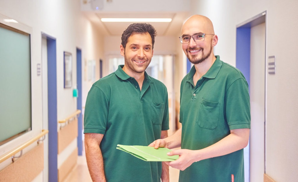 Karriere - Fachklinik für Orthopädie STENUM