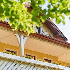 Liebe - Licht - Leben - STENUM Ortho Fachklinik