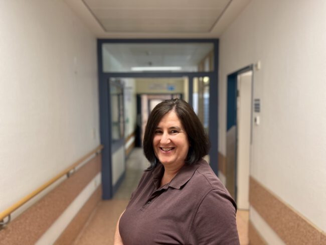 Porträt Meike Behning, Mitarbeiterin für Patientenkoordination an der Stenum Fachklinik für Orthopädie